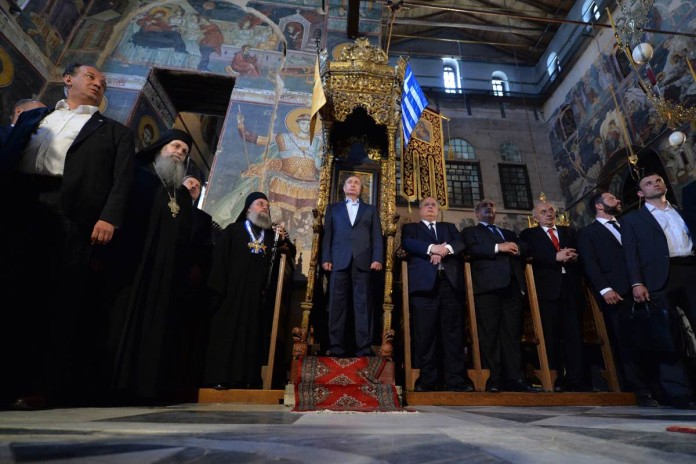 La Chiesa e la politica . La separazione tra Chiesa e Stato: una